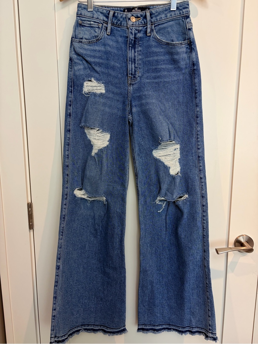 Hollister Ultra High-Rise Vintage Stretch Distressed Wide Leg Jeans W26 3R
